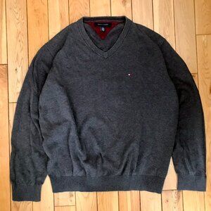 100% Cotton Sweater Men Tommy Hilfiger XL Dark Gray V Neck Pullover